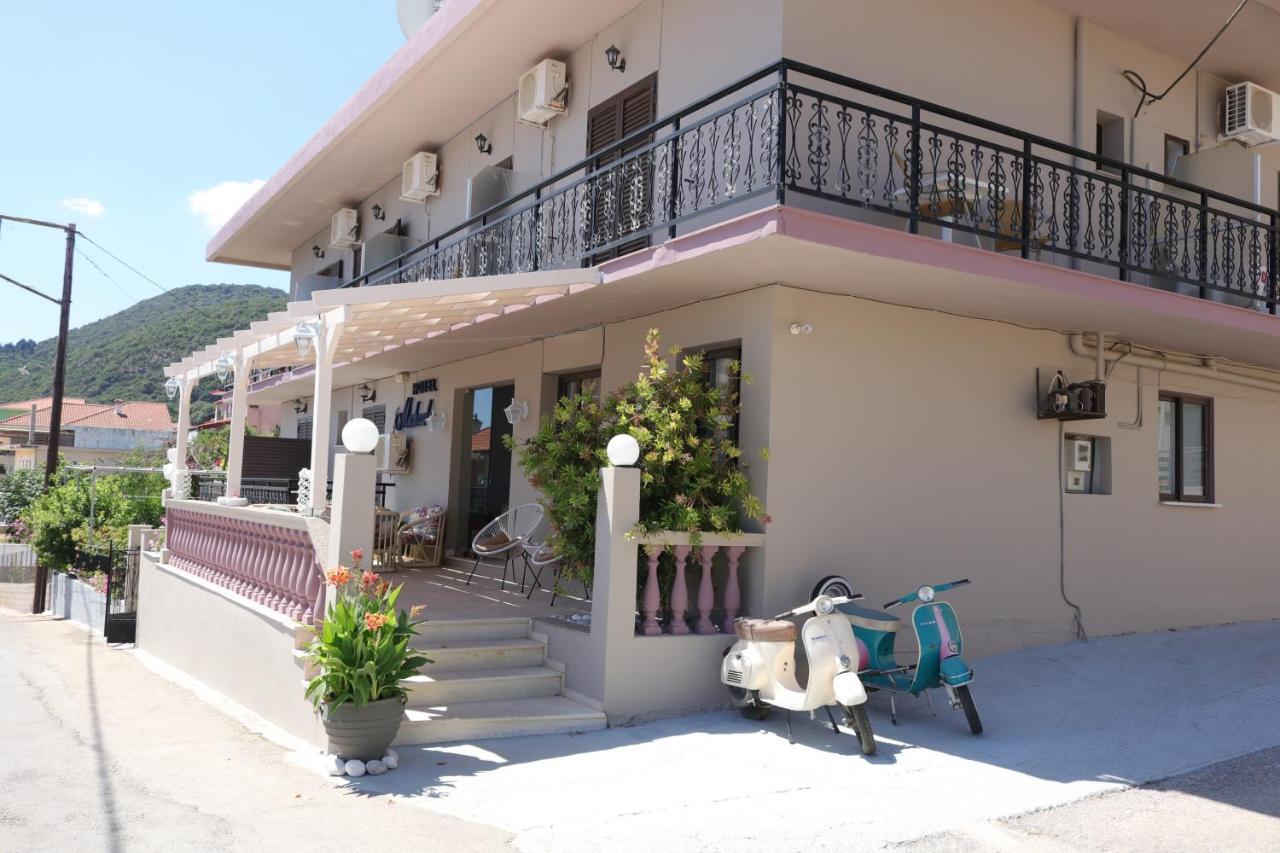 Michaela Hotel Poros  Exterior photo