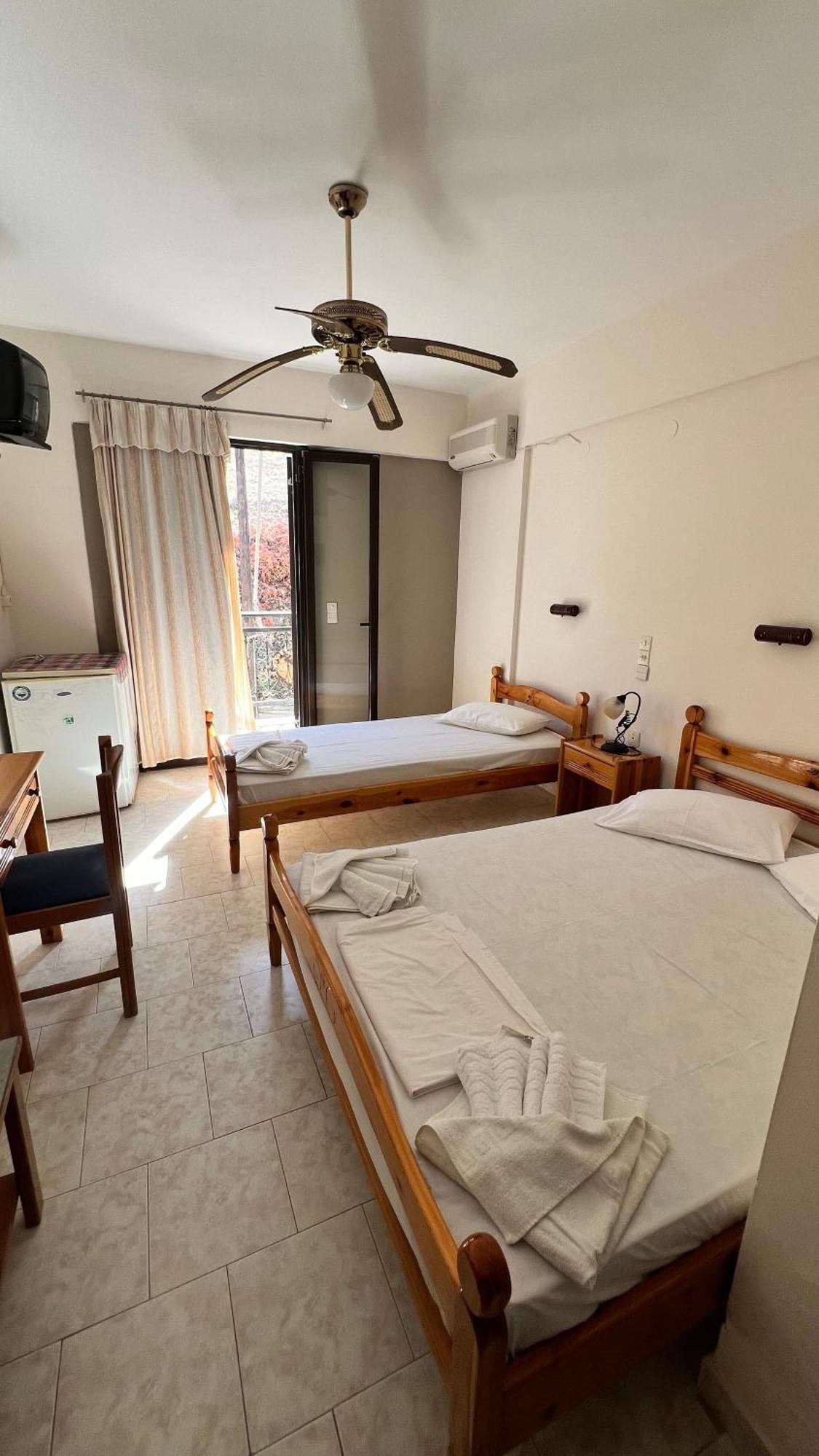 Michaela Hotel Poros  Exterior photo