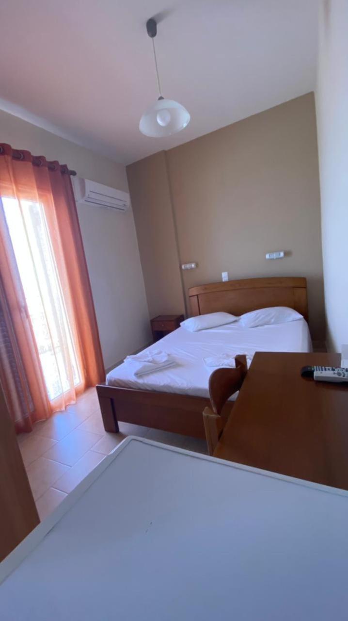Michaela Hotel Poros  Exterior photo