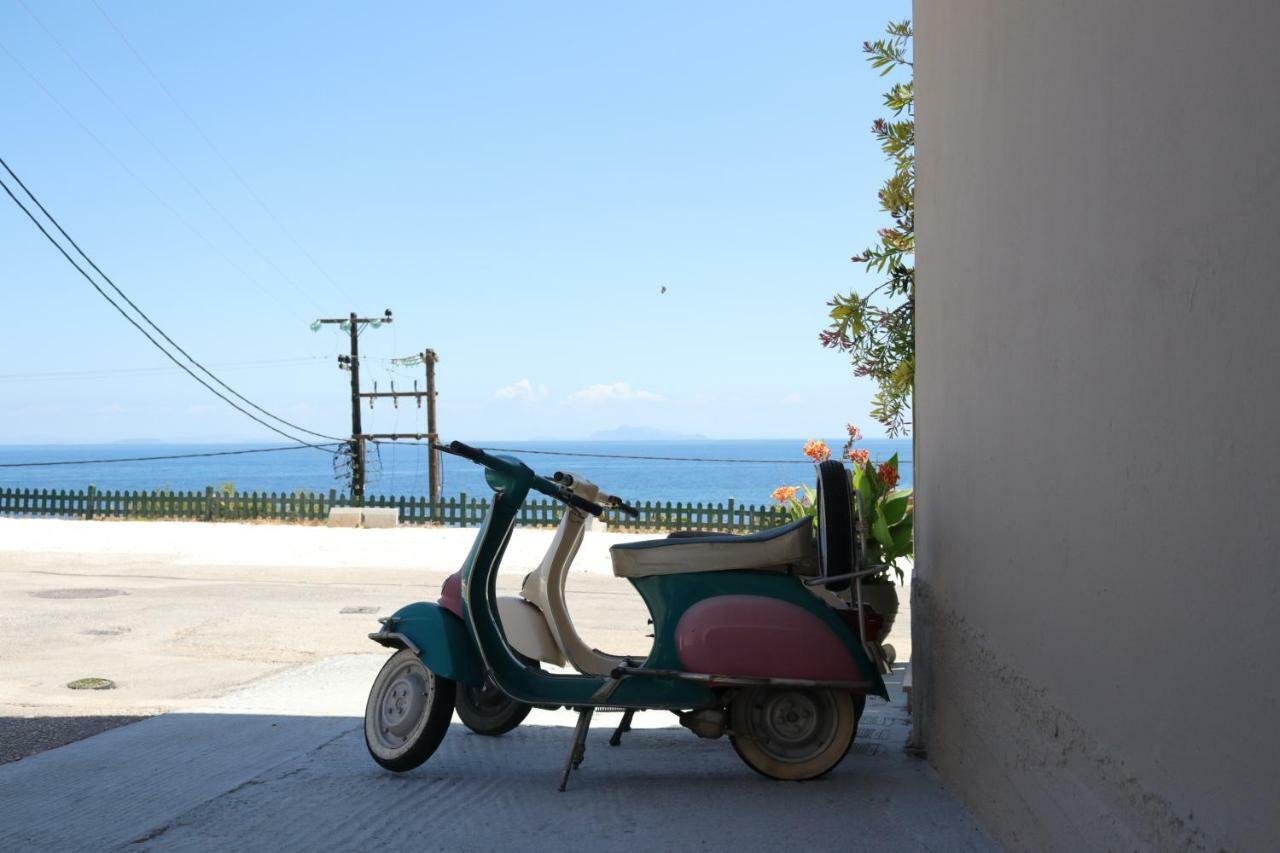 Michaela Hotel Poros  Exterior photo